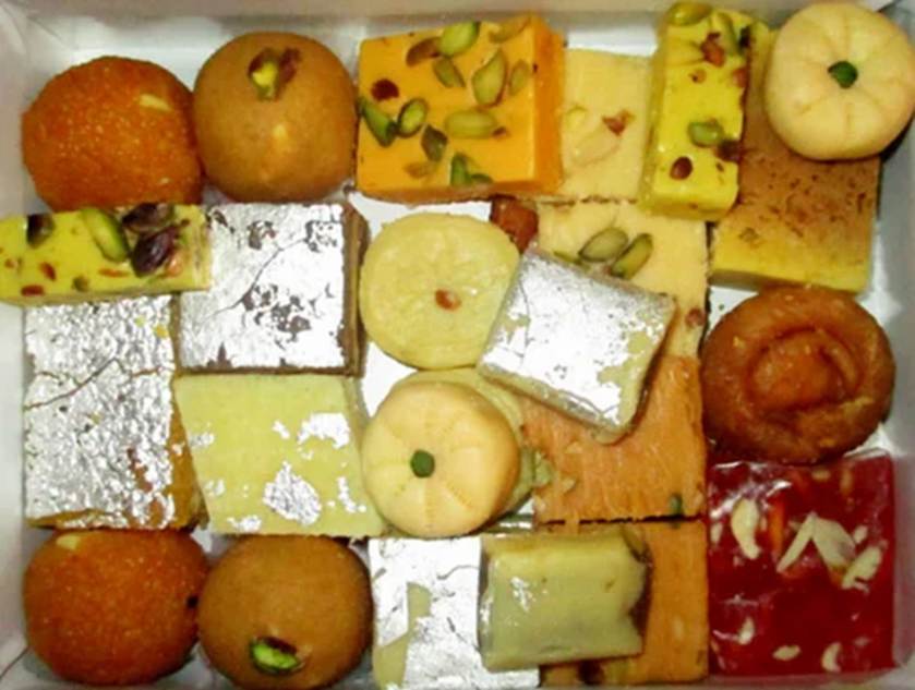 Mixed Sweets in Kanpur, मिश्रित मिठाईयाँ, कानपुर, Uttar Pradesh | Get ...